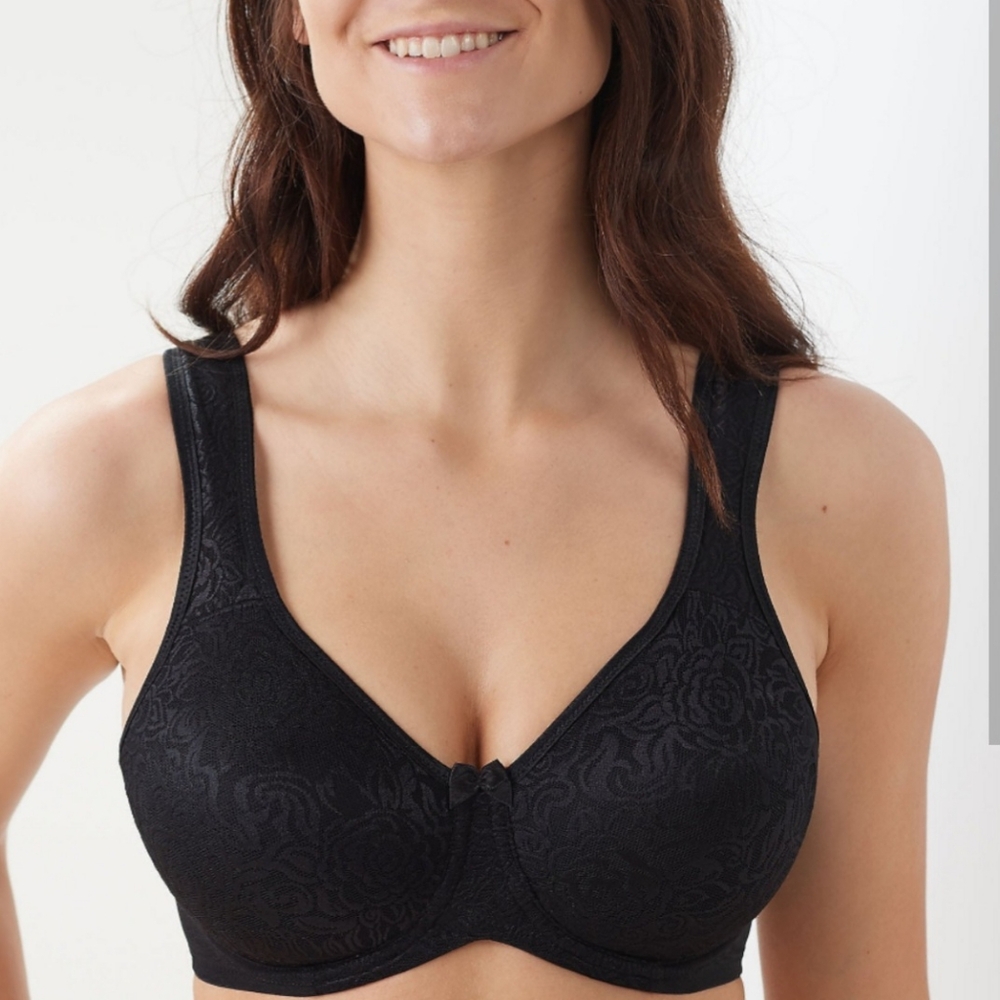 Breezies Black Lace Bra - Picture 2 of 3